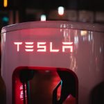 Vale a pena investir na Tesla abaixo de US$ 500?